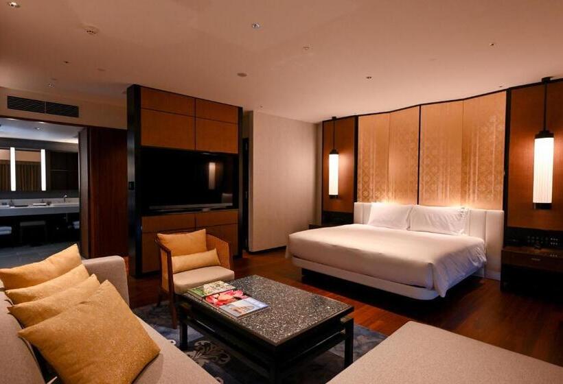 سوئیت با تخت بزرگ, Ryukyu Hotel & Resort Nashiro Beach