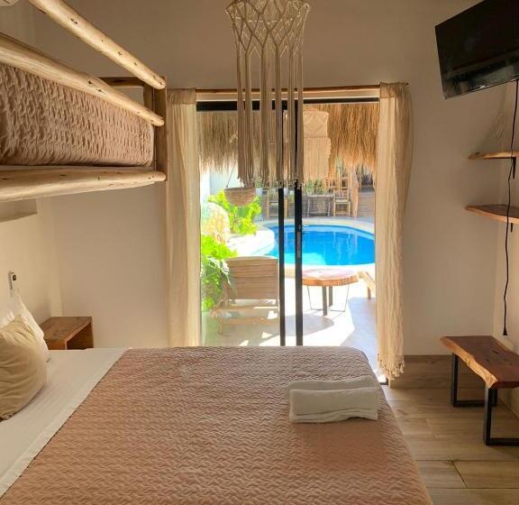 اتاق ساده سه‌ نفره, Boutique Beso De Sal