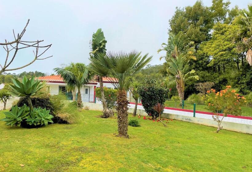 خانه 2 خوابه, Chalé D Angra Guest House