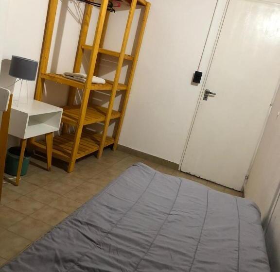 单人基本间, El Faro Hostel