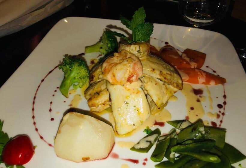 اتاق لوکس با چشم‌انداز دریا, Villa Vista Mar Piscina Suites