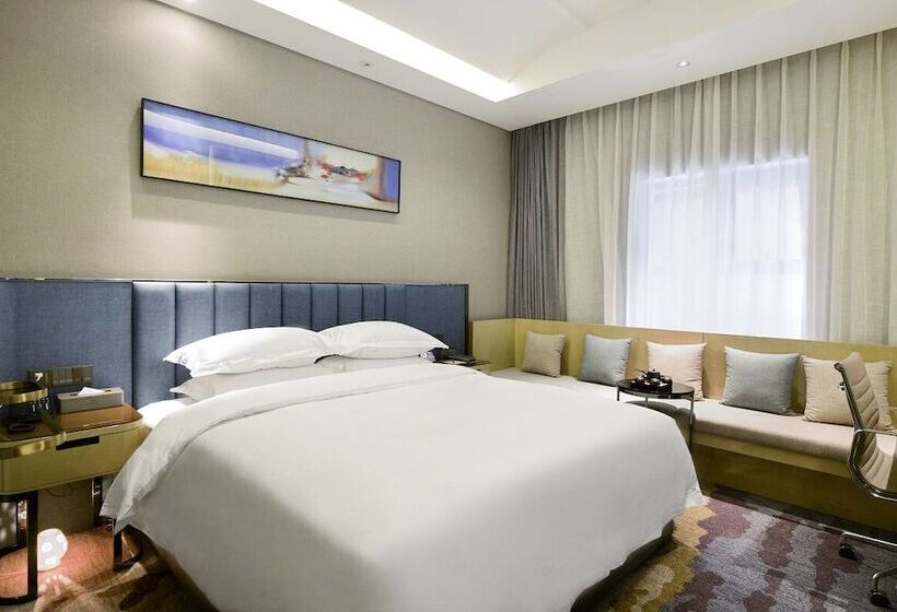 Standard Room Double Bed City View, Courtyard By Marriott Nanchang