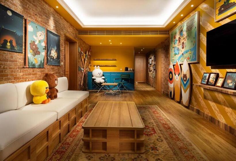 سوئیت با تخت بزرگ, Line Friends Presents Casa De Amigo