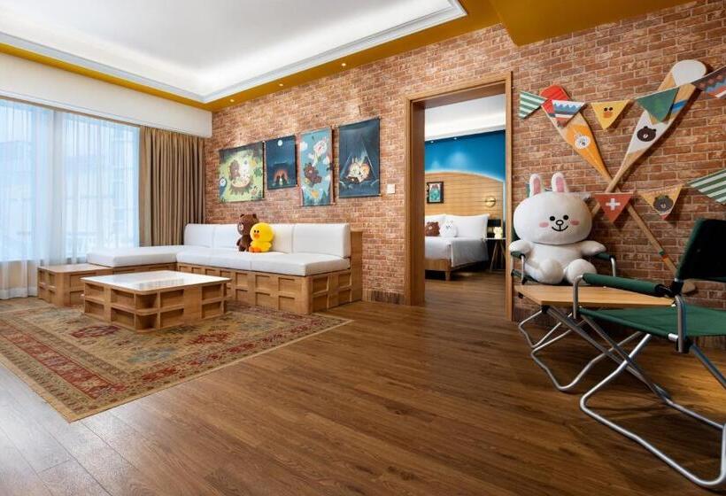 سوئیت با تخت بزرگ, Line Friends Presents Casa De Amigo