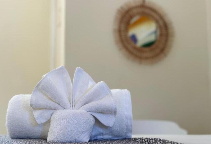 اتاق استاندارد, Zulu Surf Hotel Tamarindo