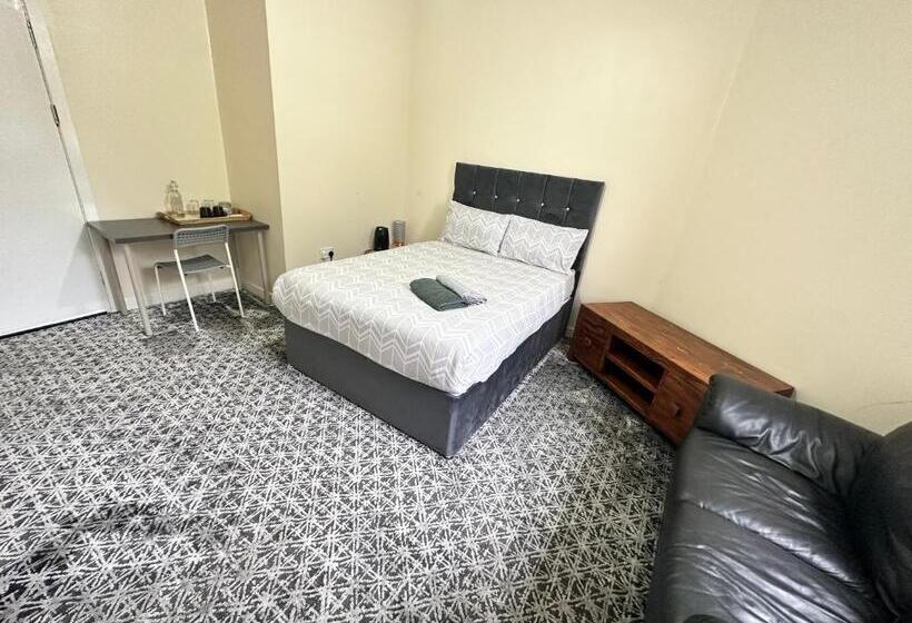 اتاق استاندارد, Ibrox Guesthouse