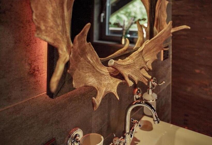 اتاق لوکس یک تخته, Timberjacks Siegen Motel