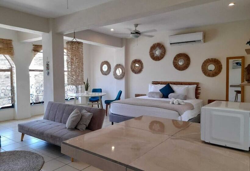سوییت, Zulu Surf Hotel Tamarindo