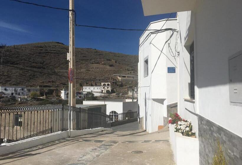 آپارتمان 3 خوابه, Casa Alma