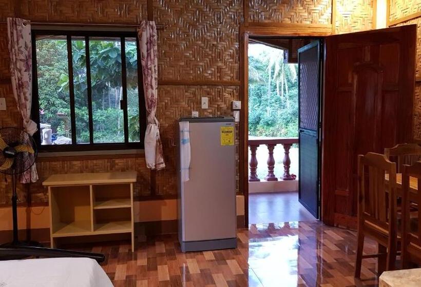 اتاق استاندارد با چشم‌انداز باغ, Paco S Garden Home Stay