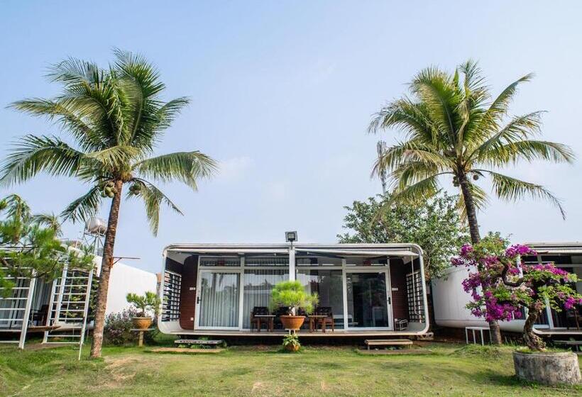 اتاق استاندارد سه تخته با چشم‌انداز باغ, Homestay Papa Garden
