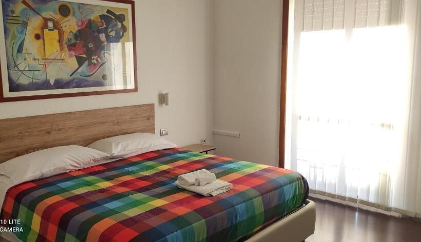 اتاق لوکس, Cosenzaguesthouse