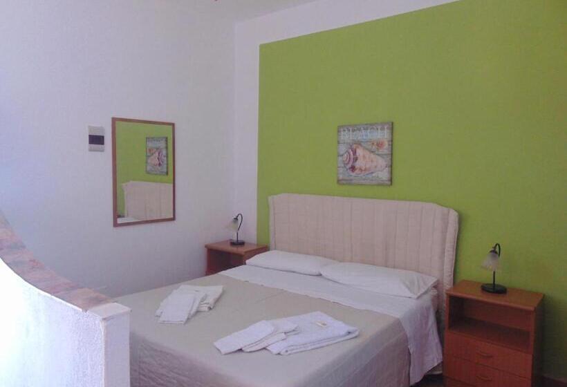 استودیوی استاندارد, Residence La Conchiglia