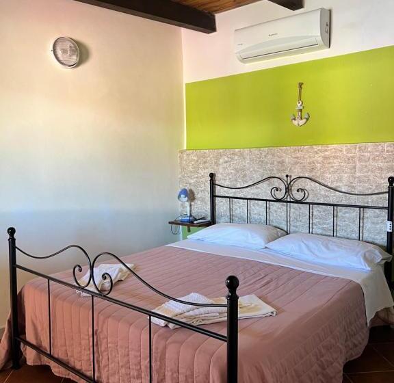 استودیوی استاندارد, Residence La Conchiglia