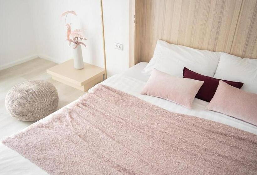 اتاق لوکس با چشم‌انداز دریا, S2 Hotel   Sha Plus Certified