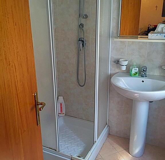 اتاق استاندارد, B&b Gelone