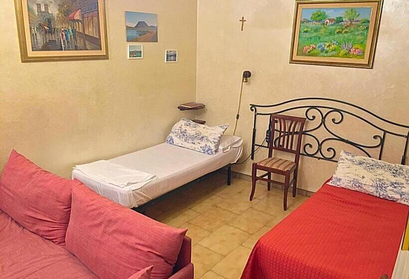 اتاق استاندارد سه نفره, B&b Gelone