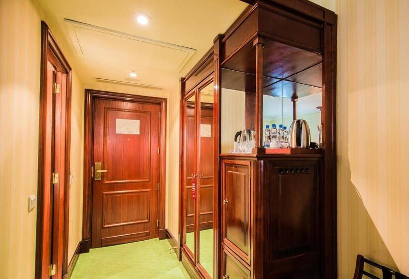 سوییت جونیور, City Palace Hotel Tashkent