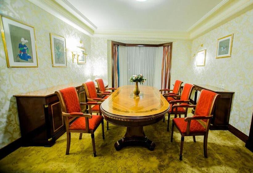 سوئیت پرزیدنت, City Palace Hotel Tashkent