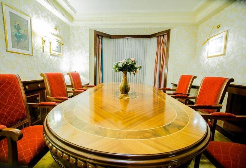 سوئیت پرزیدنت, City Palace Hotel Tashkent