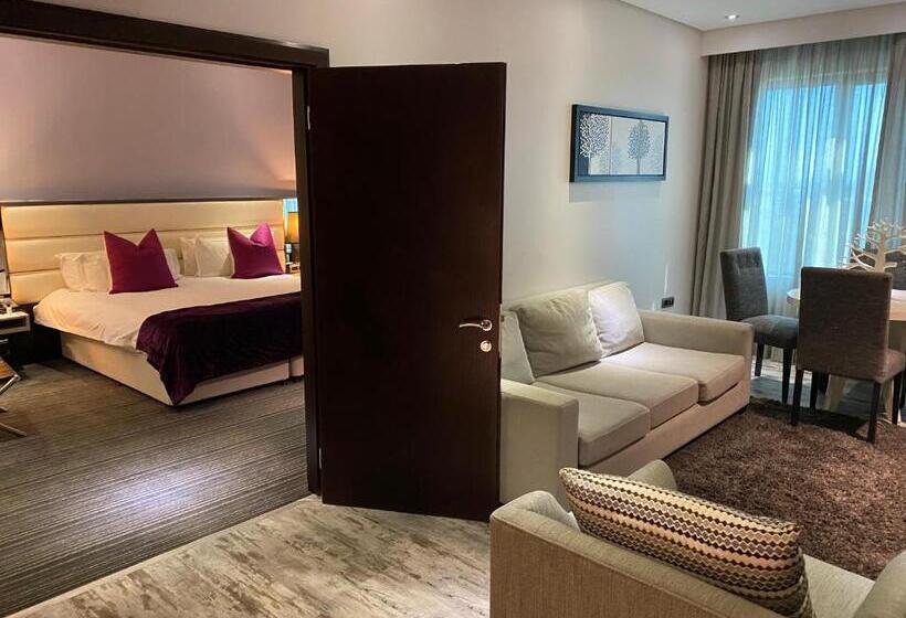 سوییت اجرایی, Coastlands Umhlanga Hotel And Convention Centre