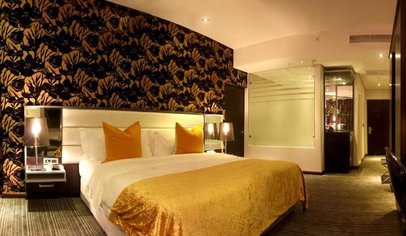 Deluxe Room, Coastlands Umhlanga  And Convention Centre