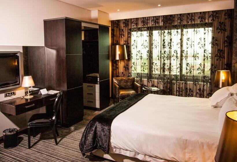 اتاق لوکس, Coastlands Umhlanga Hotel And Convention Centre