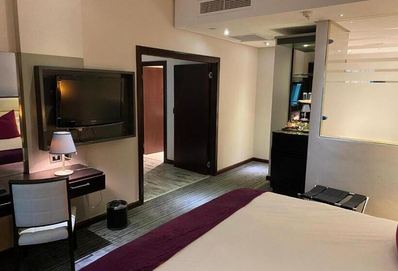 سوییت اجرایی, Coastlands Umhlanga Hotel And Convention Centre