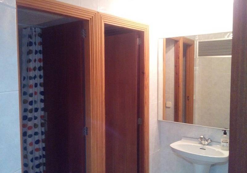 اتاق لوکس با چشم‌انداز دریا, Avalon Palace