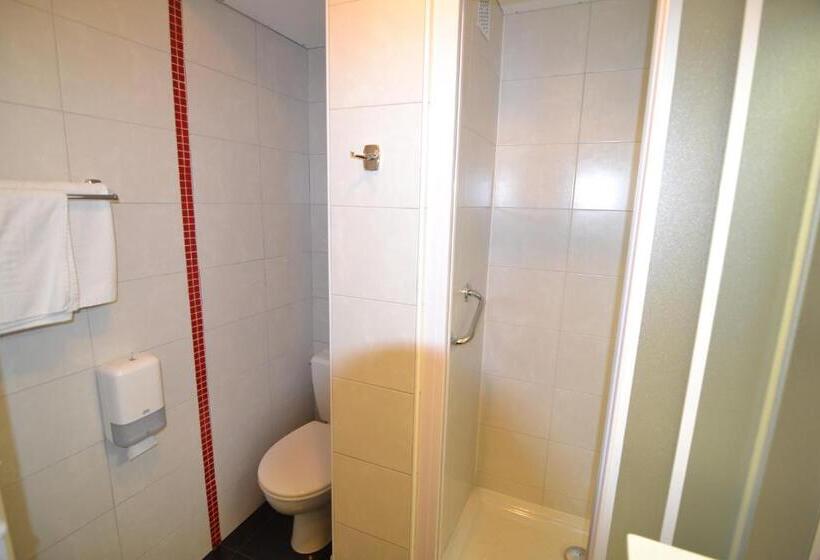 اتاق استاندارد, Brit Hotel Cahors   Le Valentré