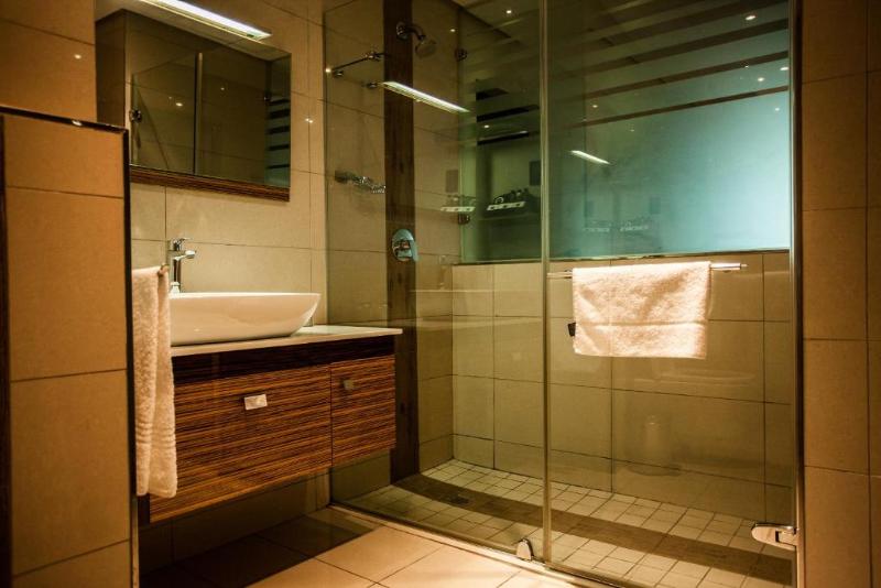 اتاق لوکس, Coastlands Umhlanga Hotel And Convention Centre