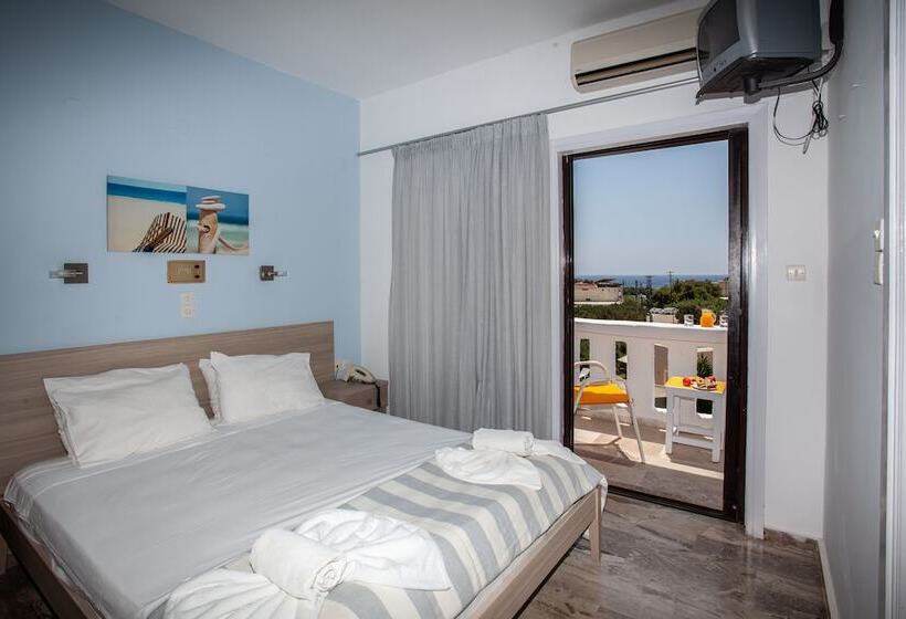 اتاق استاندارد با چشم‌انداز استخر, Myrtis Spa
