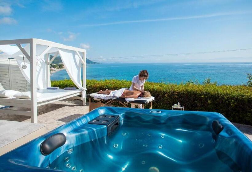 سوئیت با چشم‌انداز دریا و هیدروماساژ, Palms And Spas Villas Retreat