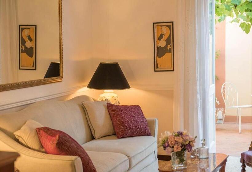 Classic Family Room, Romantic Hotel & Restaurant Villa Cheta Elite