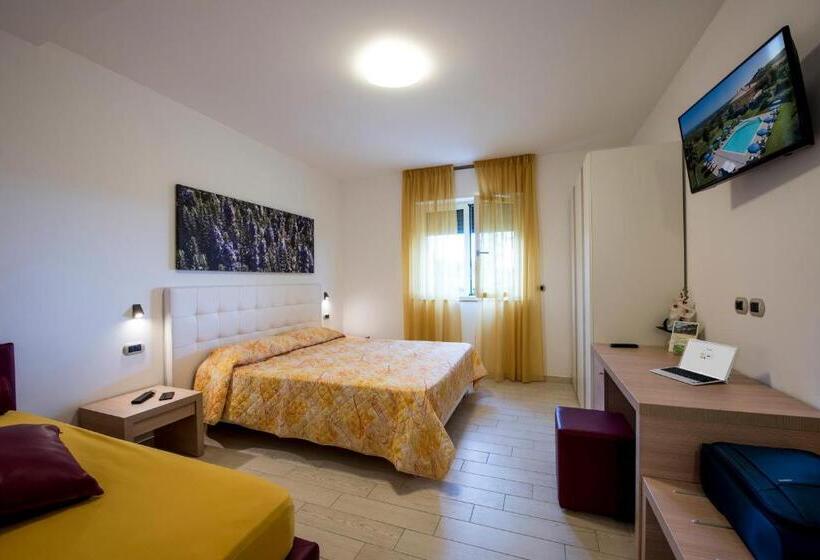 آپارتمان 1 خوابه همکف, Il Giardino Sul Mare
