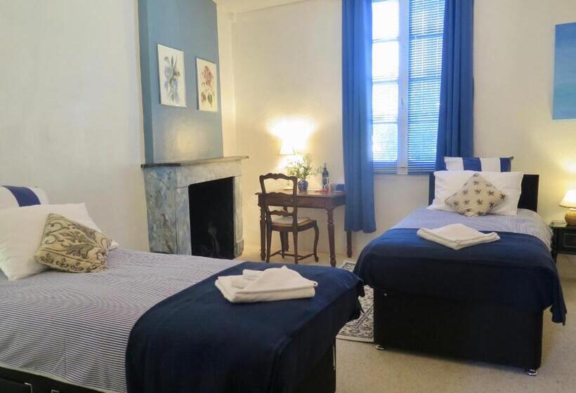 اتاق استاندارد با تخت بزرگ, La Porte Bleue