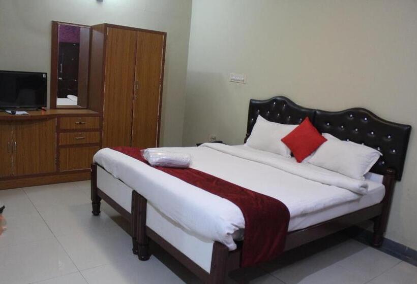 اتاق استاندارد با چشم‌انداز کوهستان, Greenwood Resort