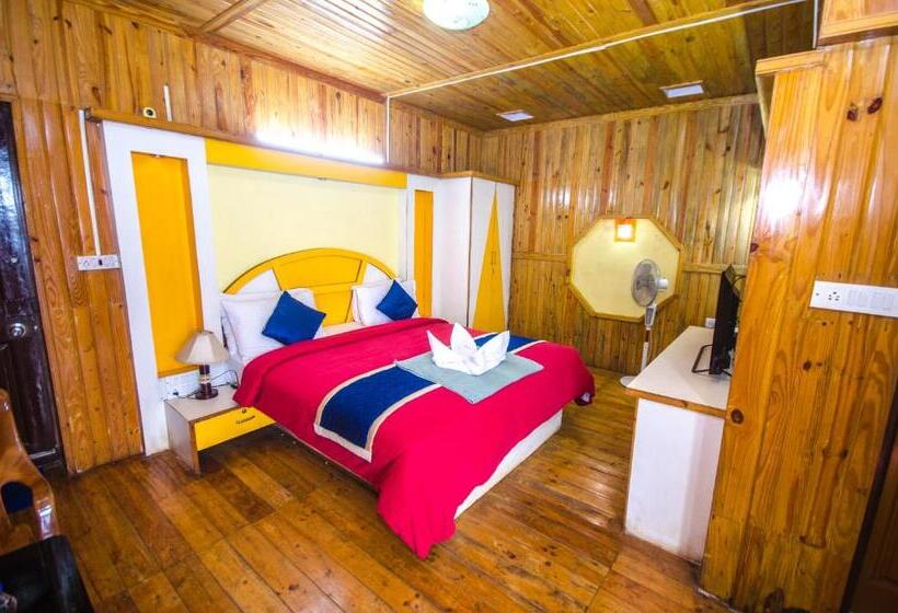 اتاق استاندارد با تخت بزرگ, Greenwood Resort