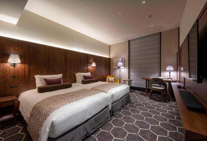 اتاق اجرایی, Grandbach Tokyo Ginza