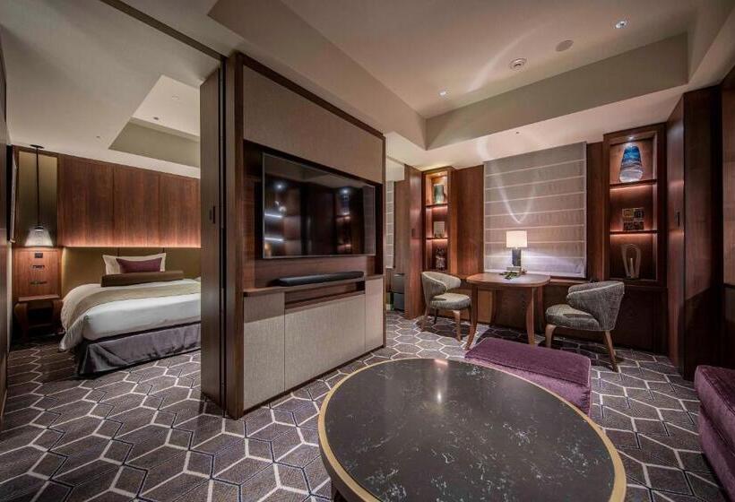 سوییت جونیور, Grandbach Tokyo Ginza
