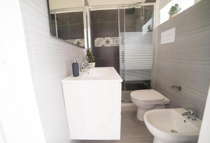 Standard room with outdoor bath, Peschici Home Filocco Stanza E Bagno Privato