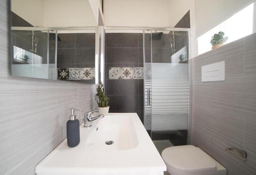 Standard room with outdoor bath, Peschici Home Filocco Stanza E Bagno Privato