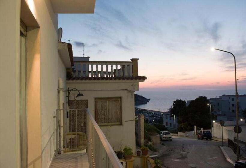 اتاق استاندارد با تخت بزرگ, Peschici Home Filocco Stanza E Bagno Privato