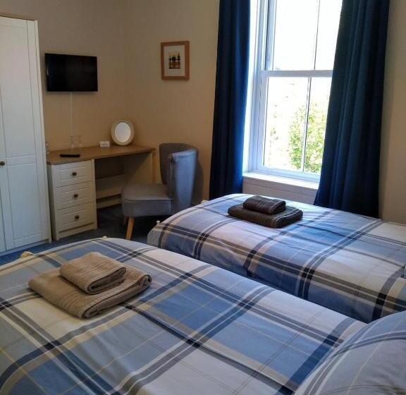 اتاق استاندارد, Tirionfa Guest House