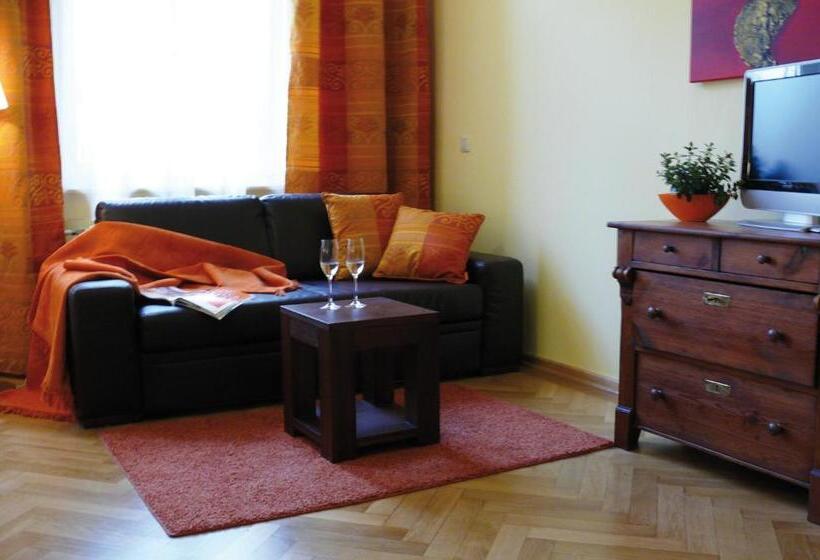 اتاق راحتی, Villa Am Park