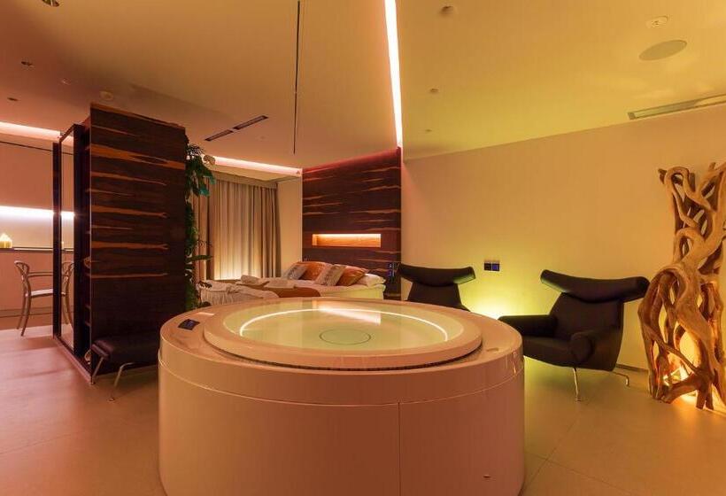 سوییت با استخر, Costa Rica Bibione Spa