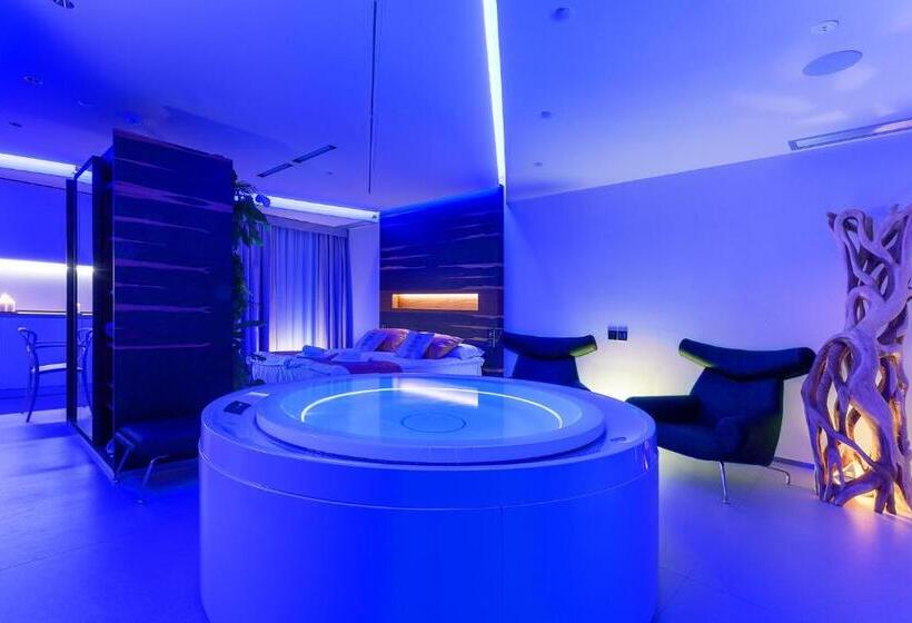 سوئیت با تخت بزرگ, Costa Rica Bibione Spa
