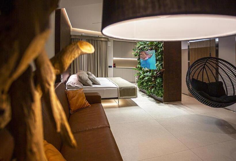 سوییت با استخر, Costa Rica Bibione Spa