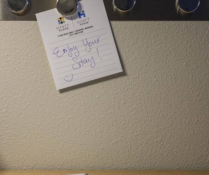 اتاق استاندارد, Hyatt House Indianapolis Fishers