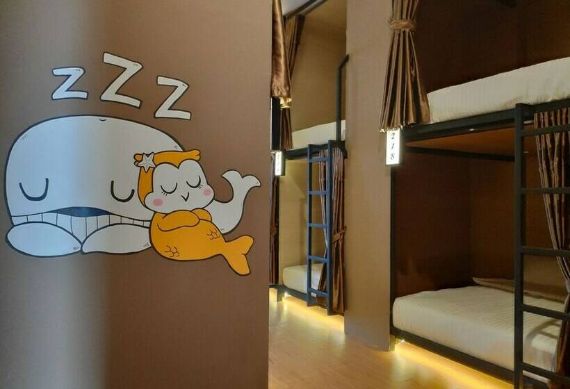 تختخواب در اتاق مشترک, Vk Pods Pangandaran   Hostel